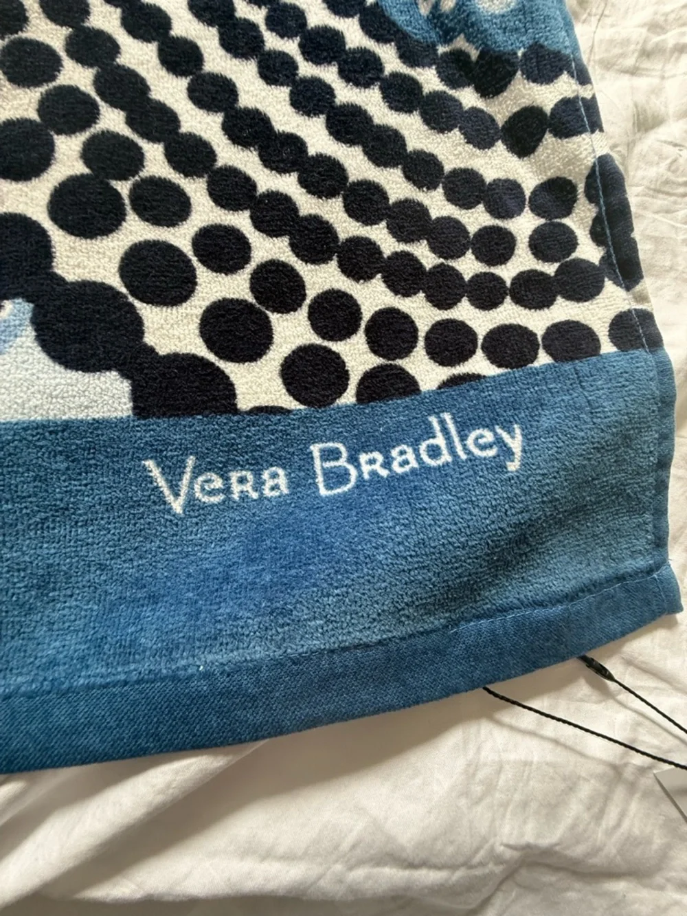 NWT Vera Bradley Fireworks Medallion Beach Towel Retired Pattern